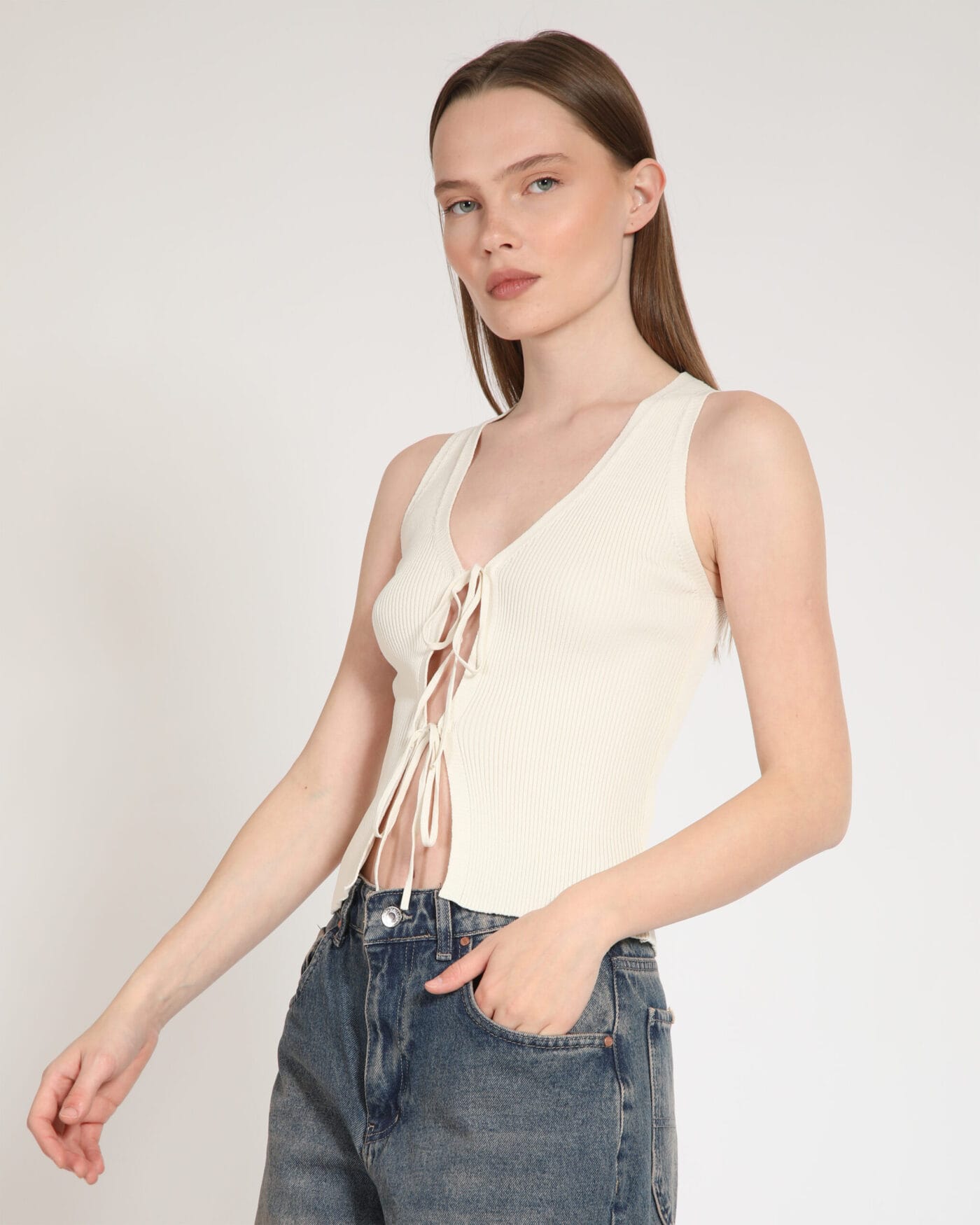 Bej-Yelek-Straps-Top-Woman