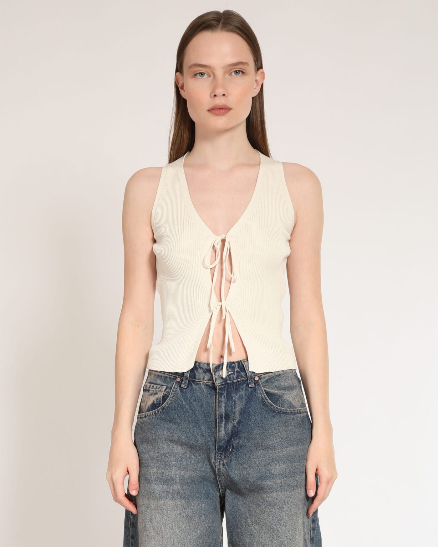 Bej-Yelek-Straps-Top-Woman