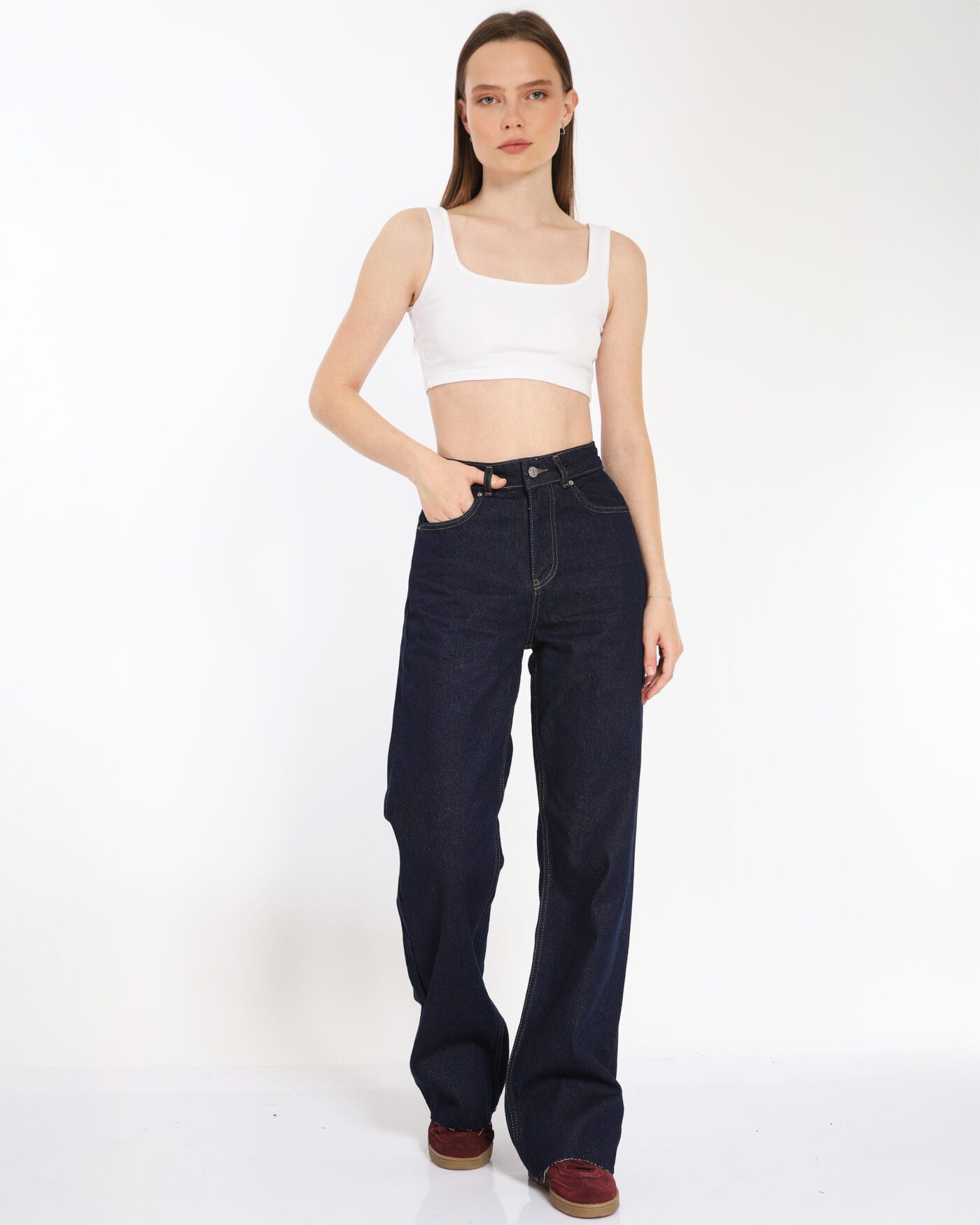 Koyu-Mavi-Regular-Fit-Pantolon-Kadın