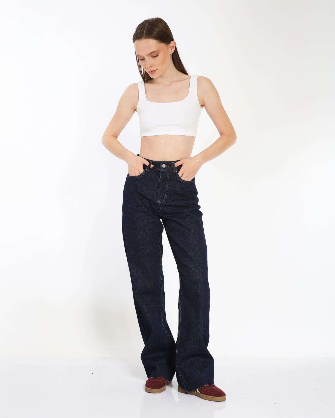 Koyu-Mavi-Regular-Fit-Pantolon-Kadın