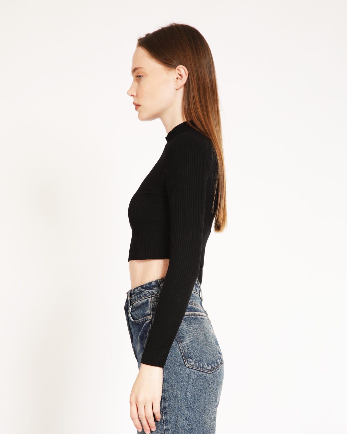 Kapsulgardırop-Siyah-Basic-Body