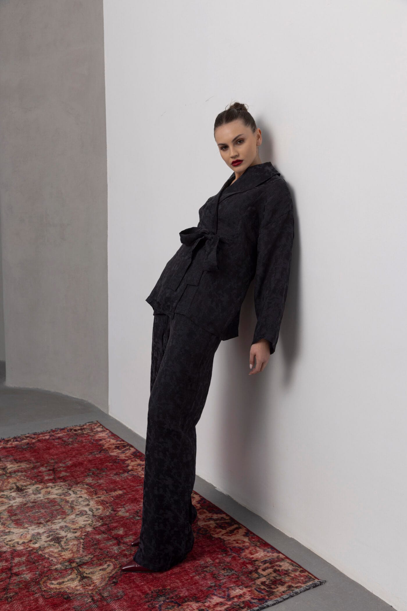 Koyu-Lacivert-Kimono-Takim-Woman-Kapsulgardırop
